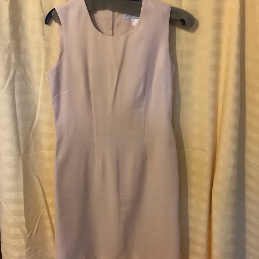 Sleeveless dress with matching jacket